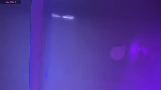 Madison Rosee online show from April 22, 1:12 am