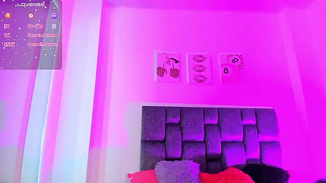 Madison Rosee online show from April 13, 12:25 am