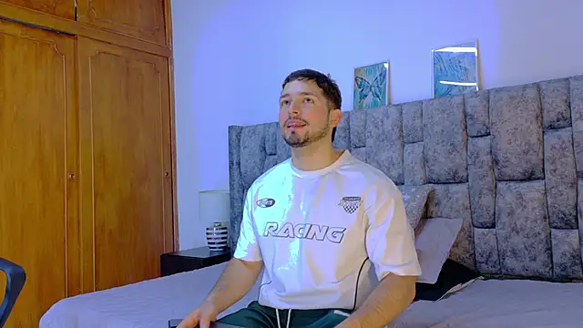 NICK MOSS  online show from March 15, 1:07 pm