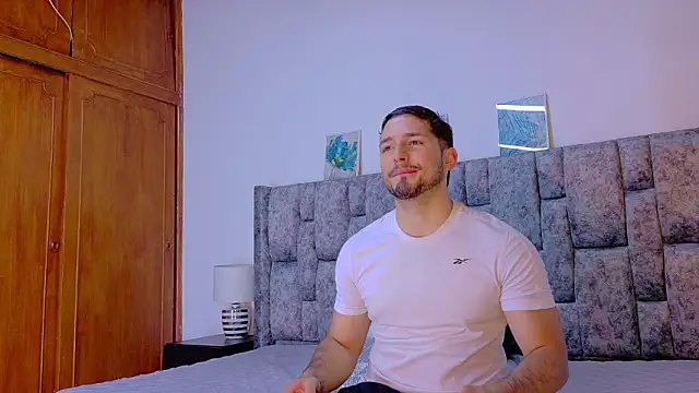 NICK MOSS  online show from March 11, 11:15 am