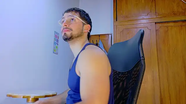 NICK MOSS  online show from March 20, 10:38 am