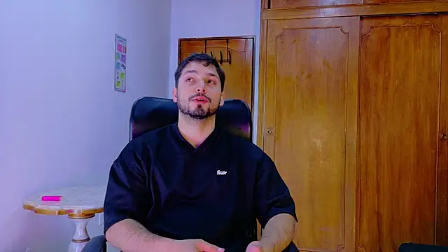 NICK MOSS  online show from March 22, 10:39 am