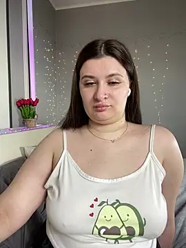 lipsi vikki online show from February 9, 7:06 am