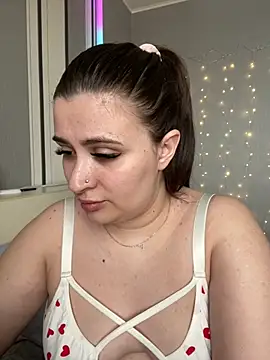 lipsi vikki online show from February 26, 8:36 am