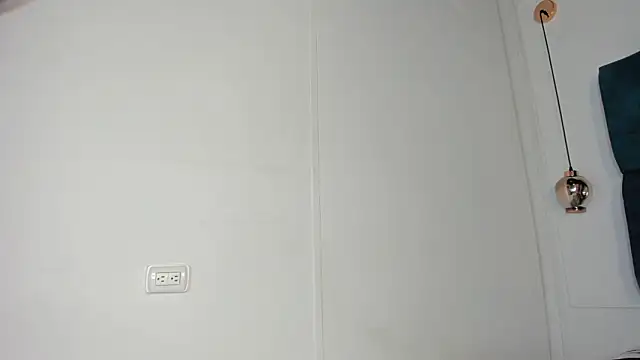 venezolana  caro online show from March 4, 12:13 pm