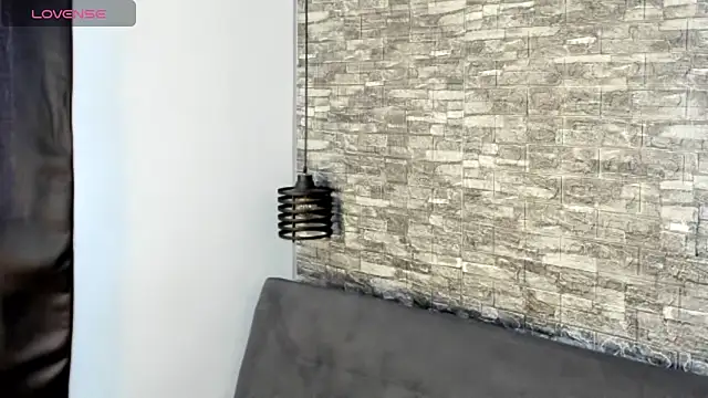 ASHLEY COLLINS1 online show from February 26, 1:11 pm