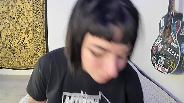 Aria x Orien  online show from April 15, 6:12 pm