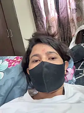 raavigirl online show from March 23, 10:26 am