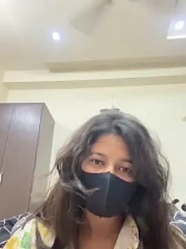 raavigirl online show from March 19, 2:44 am