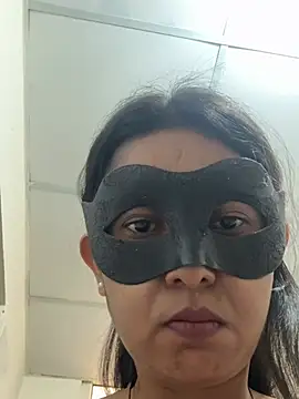 raavigirl online show from April 22, 9:27 am