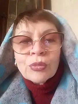 Snapshot of SophieBurns chatting on February 24, 9:10 am SophieBurns online show from February 24, 9:10 am