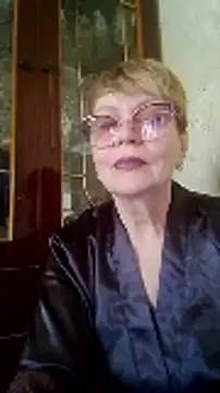 Snapshot of SophieBurns chatting on June 22, 8:33 am SophieBurns online show from June 22, 8:33 am