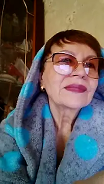 SophieBurns online show from March 14, 11:05 am