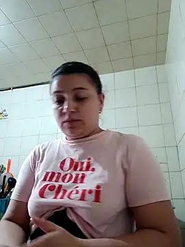 MajoArias online show from February 24, 7:15 pm