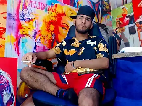 warmNoah online show from March 28, 7:15 pm