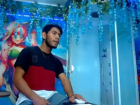 warmNoah online show from March 14, 7:20 pm