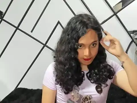 Snapshot of PaulaSchumacher chatting on February 6, 6:59 pm PaulaSchumacher online show from February 6, 6:59 pm