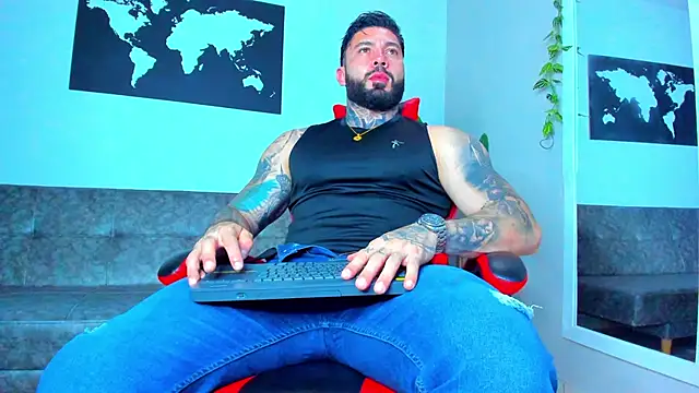 Alessrose online show from March 10, 7:40 pm