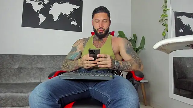 Alessrose online show from March 20, 7:48 pm