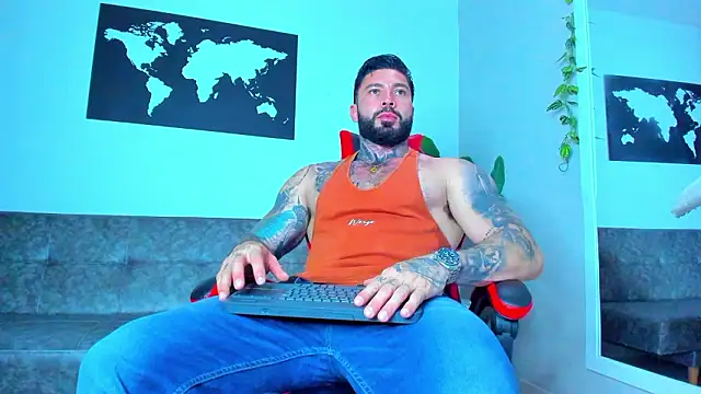 Alessrose online show from March 11, 9:09 pm