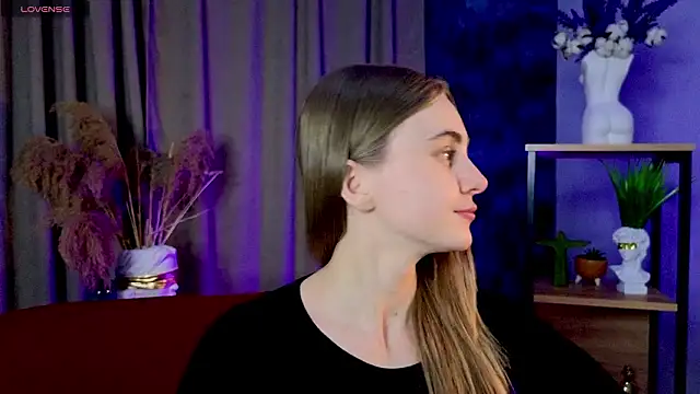 Erica Grace online show from March 29, 4:41 pm