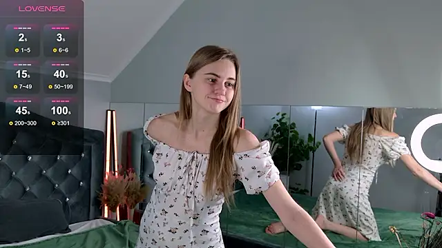 Erica Grace online show from February 12, 6:02 am