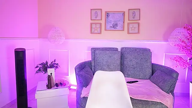 ElectraJonesX online show from February 25, 11:32 am