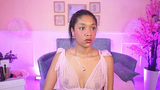 ElectraJonesX online show from February 19, 11:40 am