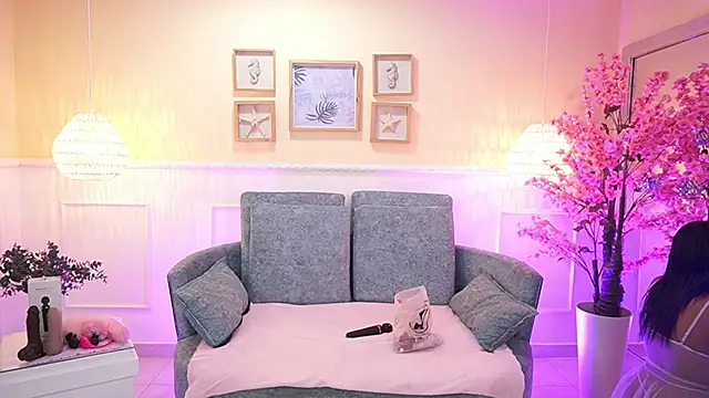 ElectraJonesX online show from February 14, 11:32 am