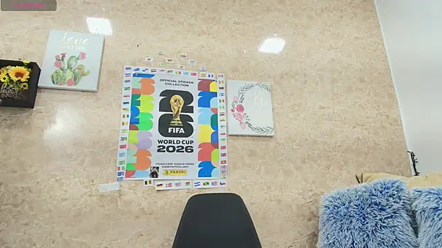 Snapshot of Sophie_Tyler chatting on June 4, 2:00 pm Sophie Tyler online show from June 4, 2:00 pm