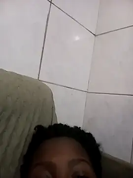 jhessycam5 online show from April 4, 6:25 pm