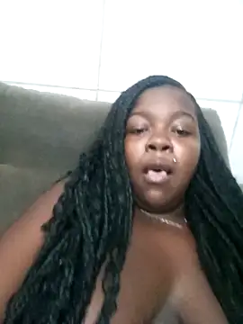 Snapshot of jhessycam5 chatting on February 6, 11:39 am jhessycam5 online show from February 6, 11:39 am