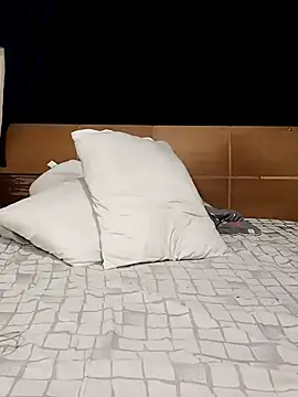 Snapshot of baby_22cm chatting on March 1, 2:22 am baby 22cm online show from March 1, 2:22 am