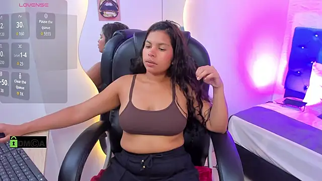 Dulcecooper1 online show from February 19, 7:55 pm