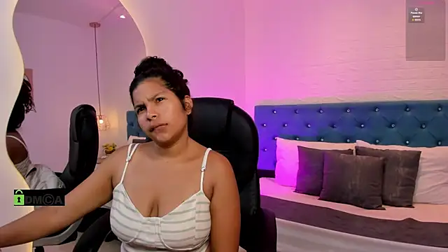 Dulcecooper1 online show from March 10, 7:40 pm