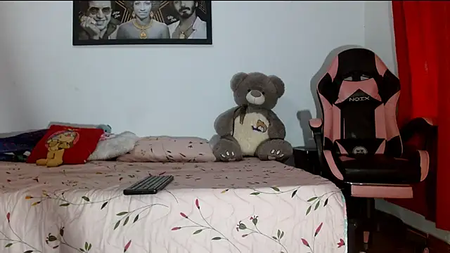 karolsweetvagi online show from March 15, 4:14 pm