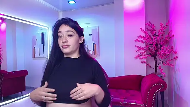 Alanna  scott online show from April 17, 3:53 am