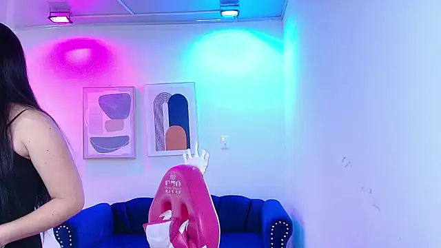 Alanna  scott online show from March 12, 3:23 am