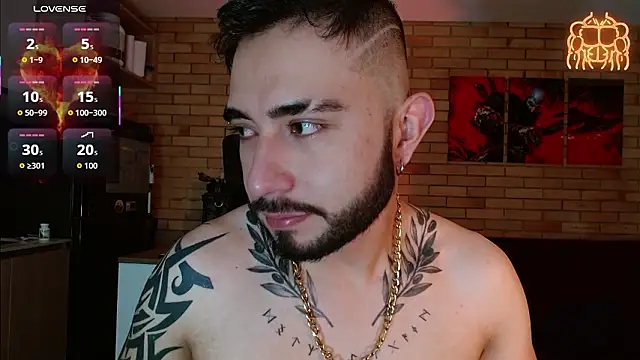 Snapshot of dave_wolf7 chatting on February 19, 12:13 pm dave wolf7 online show from February 19, 12:13 pm