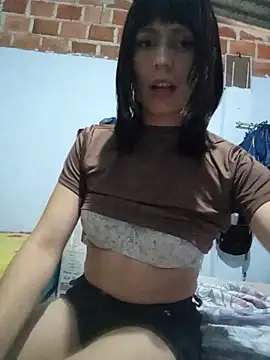 lucyscay  online show from May 30, 10:37 pm
