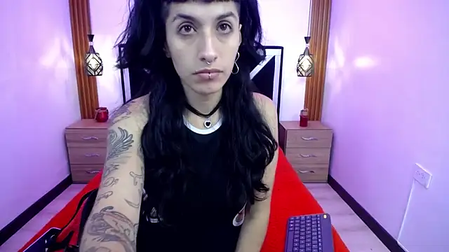 Snapshot of FRANCESCA_LOVE_ chatting on March 1, 1:00 pm FRANCESCA LOVE online show from March 1, 1:00 pm