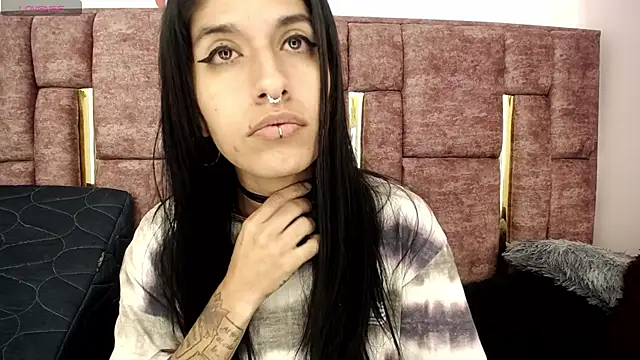 Snapshot of FRANCESCA_LOVE_ chatting on July 7, 11:58 am FRANCESCA LOVE online show from July 7, 11:58 am