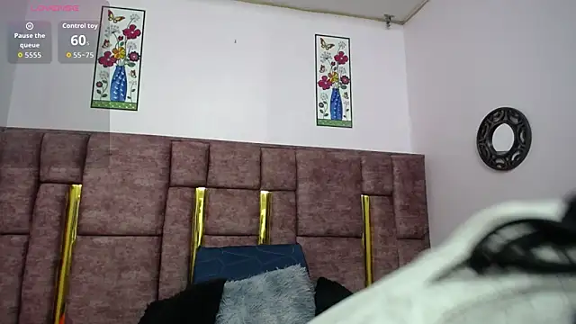 FRANCESCA LOVE  online show from April 15, 3:23 am