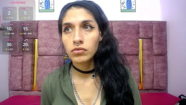 FRANCESCA LOVE  online show from May 13, 5:25 am