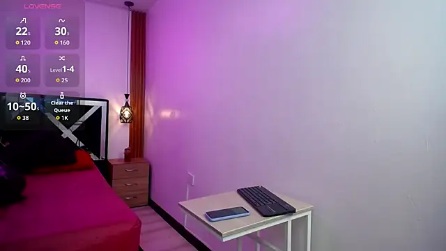 FRANCESCA LOVE  online show from March 5, 2:46 pm