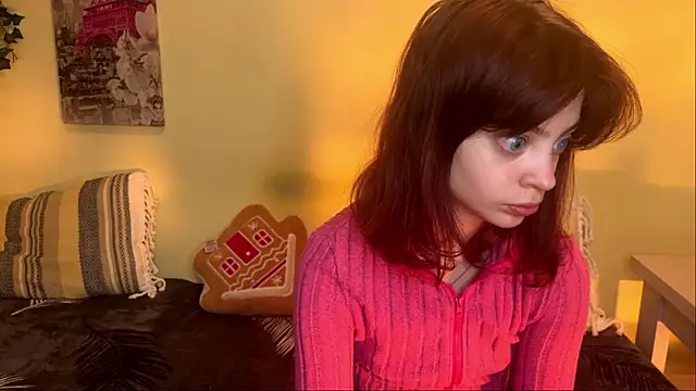 Snapshot of CassyVixen chatting on May 17, 4:18 pm CassyVixen online show from May 17, 4:18 pm