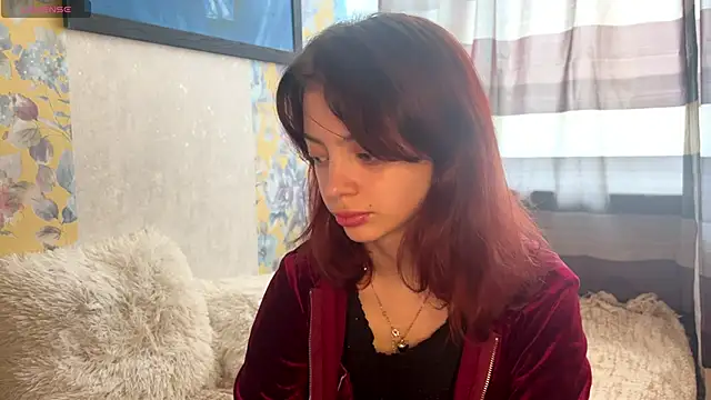 Snapshot of CassyVixen chatting on June 18, 3:28 pm CassyVixen online show from June 18, 3:28 pm