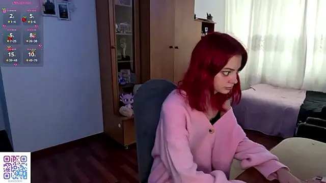 Snapshot of CassyVixen chatting on February 16, 2:05 pm CassyVixen online show from February 16, 2:05 pm