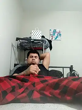 Snapshot of Alexis11197 chatting on March 3, 5:36 am Alexis11197 online show from March 3, 5:36 am