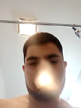 Snapshot of Alexis11197 chatting on February 20, 3:58 am Alexis11197 online show from February 20, 3:58 am